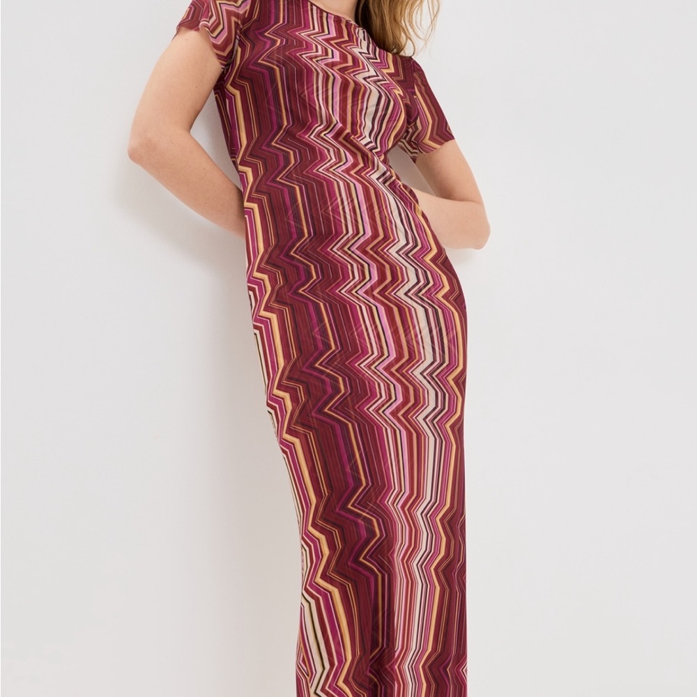Misa Vanessa dress  Zigzag Patterned Dress in Burgundy and Pink